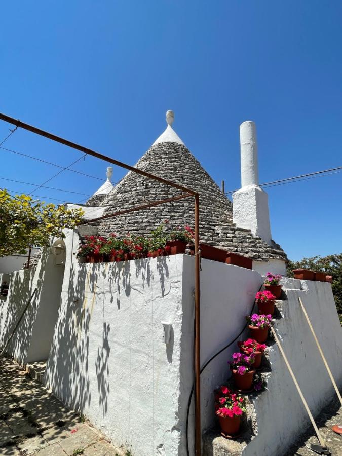 Trulli Ulivi Villa Putignano Bagian luar foto